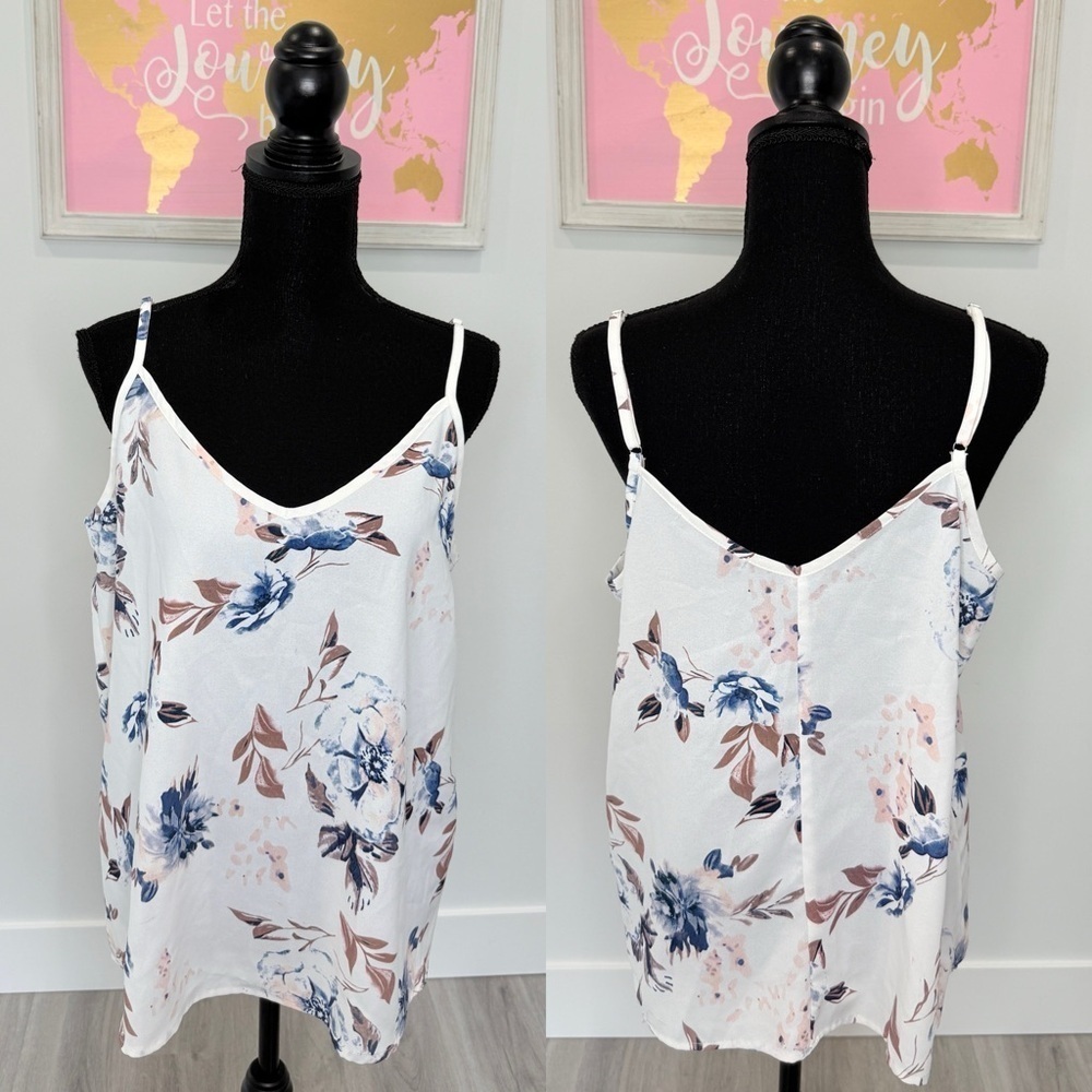 Tecrew White Floral Women’s Tank Top (L)